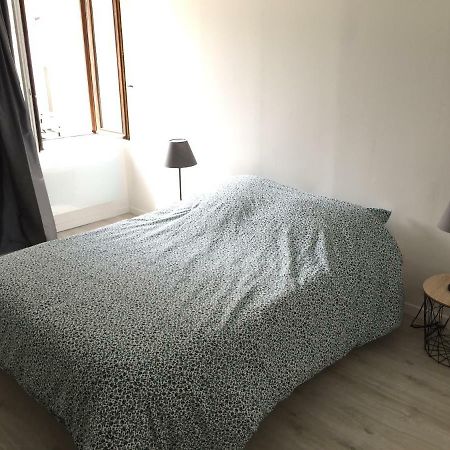 Appartement Au Coeur De La Cite Medievale Provins Bagian luar foto
